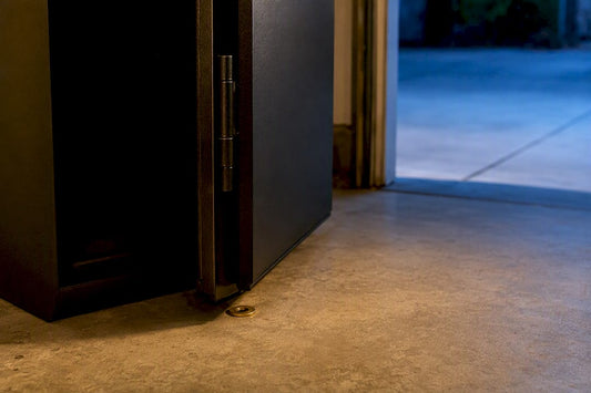 Anonymous safe edge in a clean garage